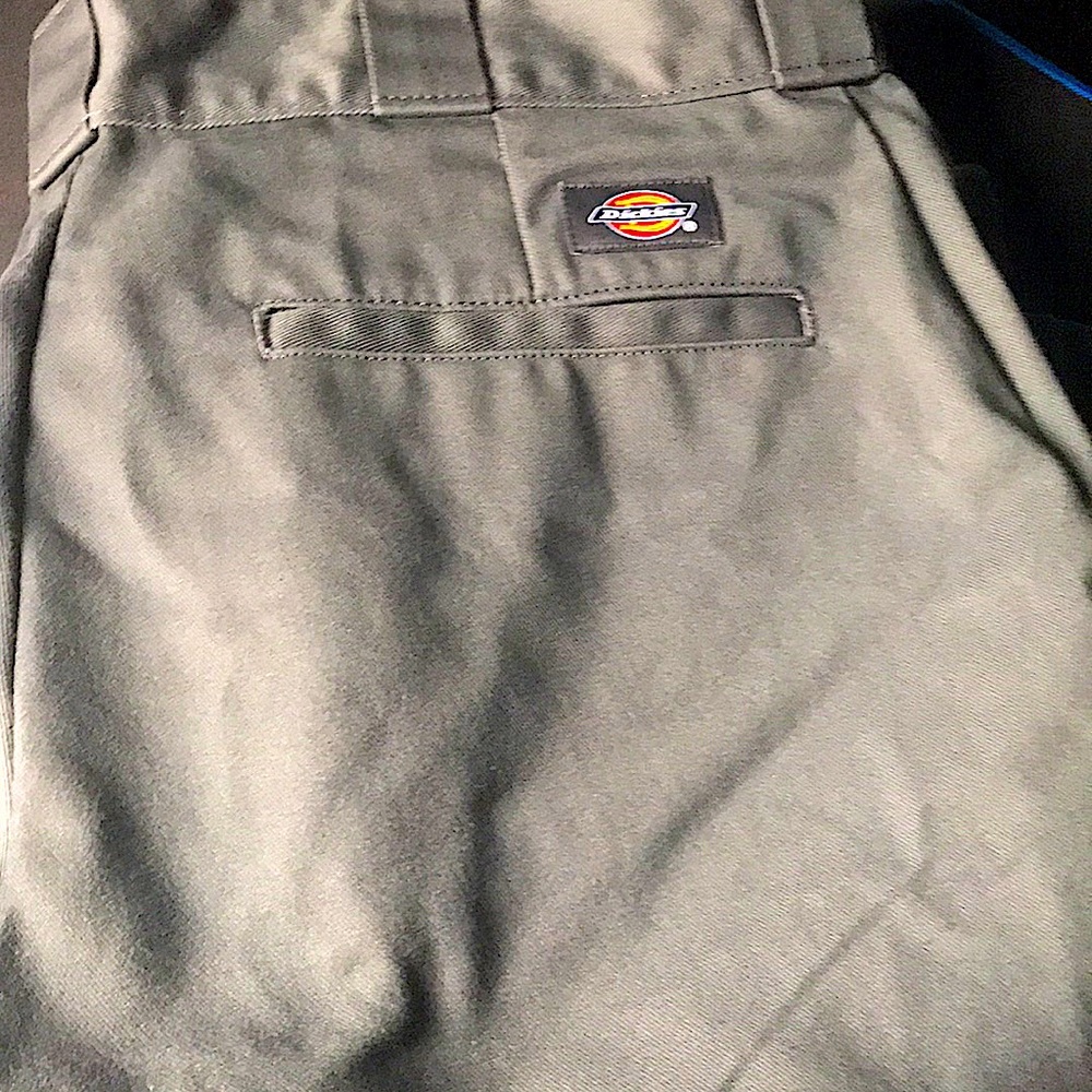 Gray dickies size 32